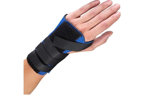 علل درد در مچ دست